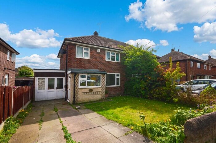 3 Bedroom Semi-Detached House For Sale In Crownhill Road, Brinsworth, S60