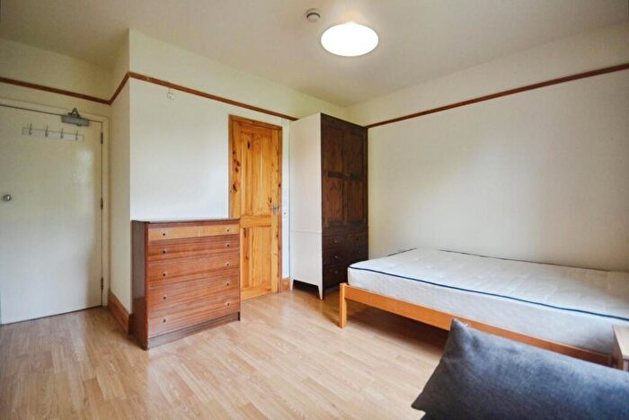 Studio To Rent In Denmark Road, Reading, RG1