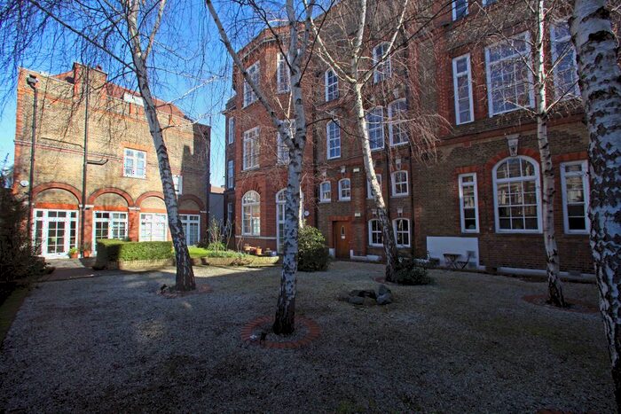 1 Bedroom Flat To Rent In Northwold Road, London, N16