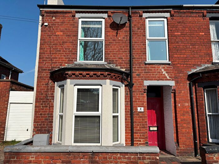 3 Bedroom Semi-Detached House To Rent In Kingsway, Lincoln, LN5