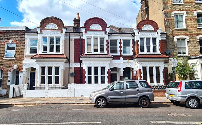5 Bedroom Terraced House For Sale In Moray Road, Finsbury Park, N4