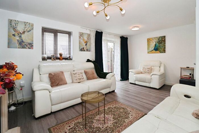 4 Bedroom Semi-Detached House For Sale In Thornfield Road, Bristol, Somerset, BS10