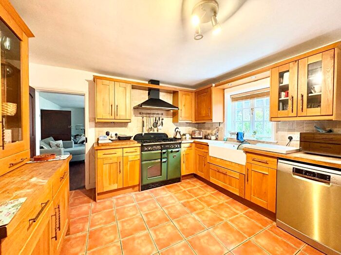 4 Bedroom Property To Rent In London Road, Waterlooville, PO8