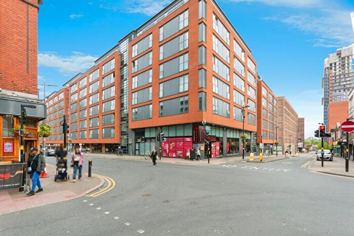 2 Bedroom Flat For Sale In Bromsgrove Street, Birmingham, B5