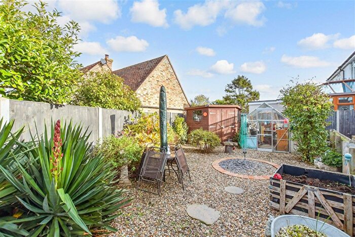 4 Bedroom Detached Bungalow For Sale In Margate Road, Broomfield, Herne Bay, Kent, CT6