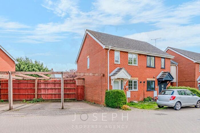 2 Bedroom Semi Detached House For Sale In Lagonda Drive, Ipswich, IP1
