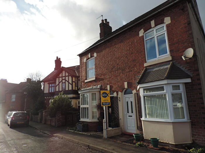 2 Bedroom Semi-Detached House To Rent In Millfield Street, Woodville, DE11