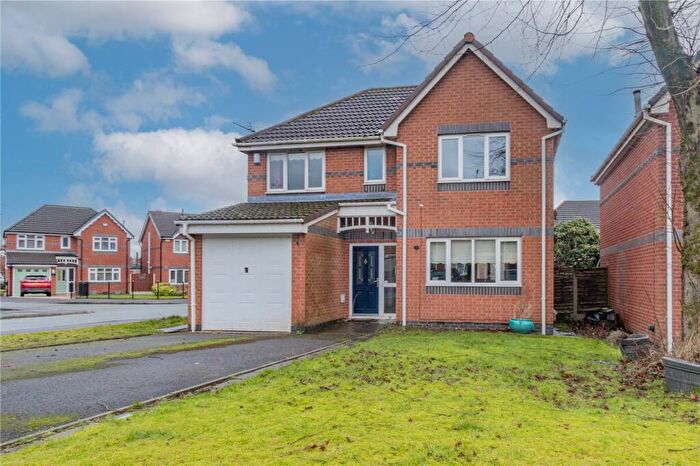 4 Bedroom Detached House For Sale In Frank Fold, Heywood, Greater Manchester, OL10