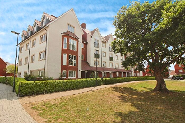 2 Bedroom Flat To Rent In Maizey Road, Tadpole Garden Village, SN25