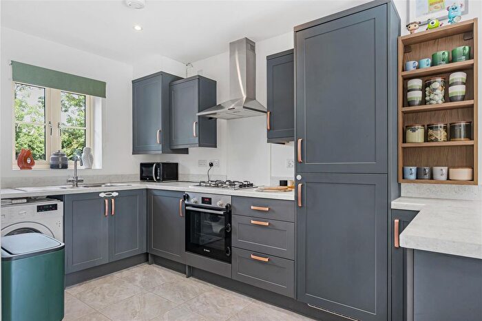 2 Bedroom Semi-Detached House For Sale In Coppice Way, Launton, OX26