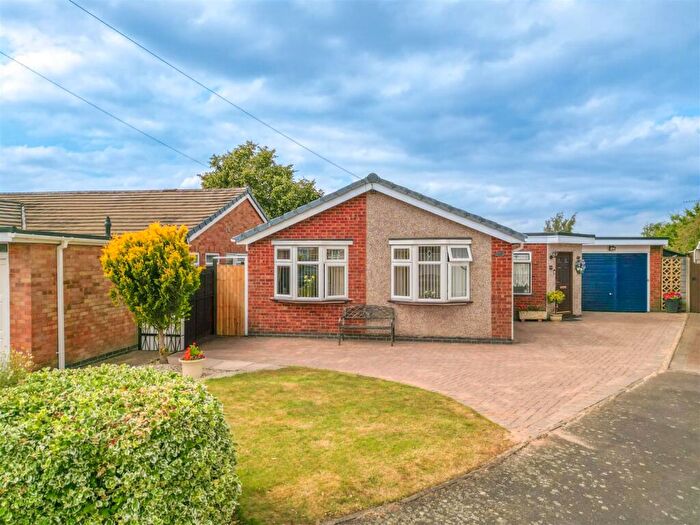 3 Bedroom Detached Bungalow For Sale In Foxs Covert, Fenny Drayton, CV13