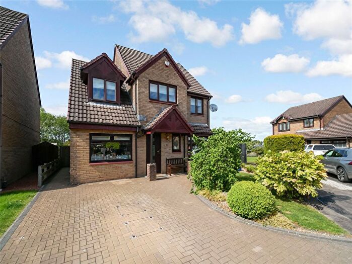 4 Bedroom Detached House For Sale In Gryfebank Close, Houston, PA6