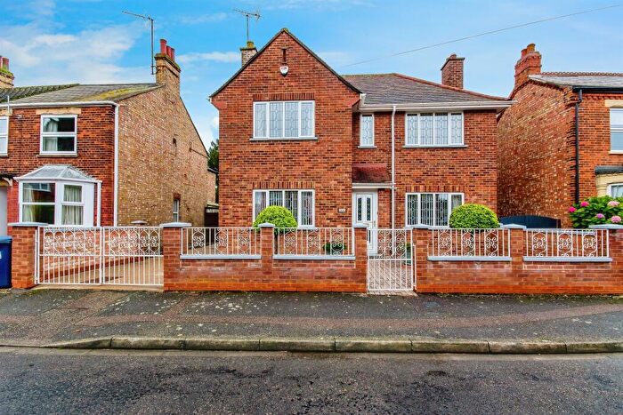 4 Bedroom Detached House For Sale In Victory Road, Wisbech, PE13