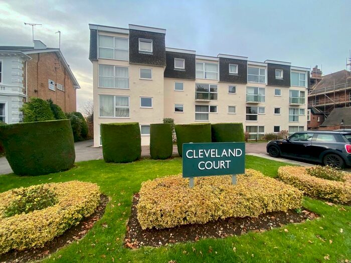 2 Bedroom Apartment To Rent In Cleveland Court, Leamington Spa, CV32