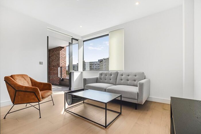 1 Bedroom Apartment To Rent In Rosewood Building, London, E2