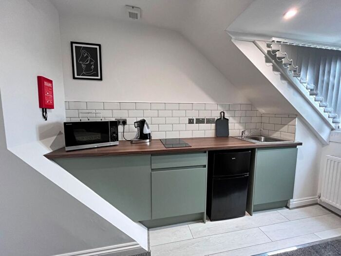 1 Bedroom Studio To Rent In Room, Burton Road, DE23
