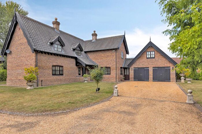 4 Bedroom Detached House For Sale In Executive Family Home In Exclusive Saham Toney Setting, IP25