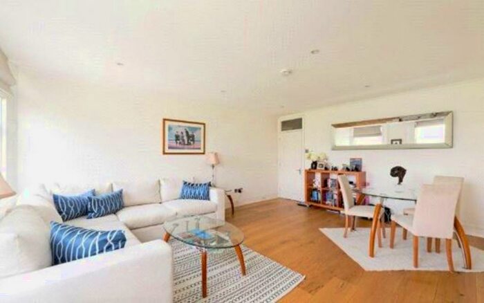 2 Bedroom Apartment To Rent In Rossmore Court, Park Road, Marylebone, NW1