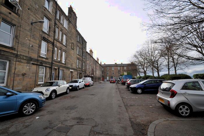 1 Bedroom Flat To Rent In Lower Granton Road, Granton, Edinburgh, EH5