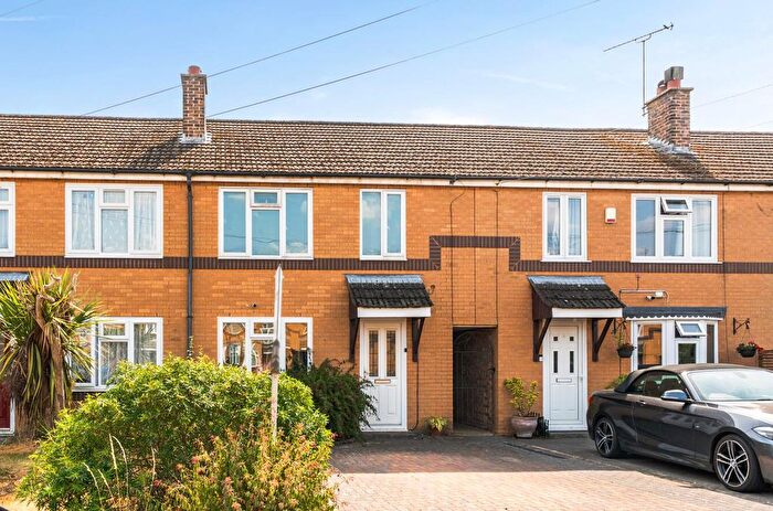 2 Bedroom Terraced House For Sale In Devon Drive, Chandler's Ford, SO53