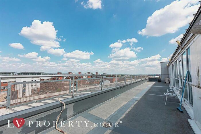 3 Bedroom Flat To Rent In Warstone Lane, Hockley, Birmingham, B18