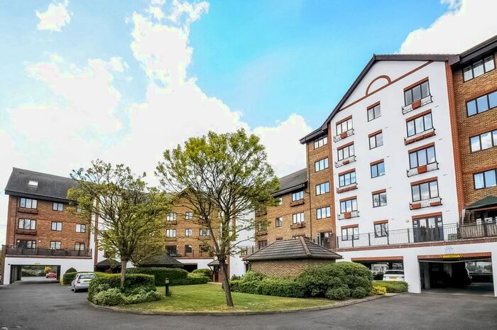 1 Bedroom Flat To Rent In Sopwith Way, Kingston Upon Thames, KT2