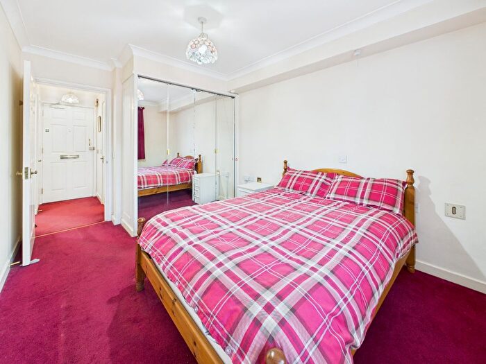 1 Bedroom Flat For Sale In Challoner Court, Bromley Road, Shortlands, Bromley, Kent, BR2