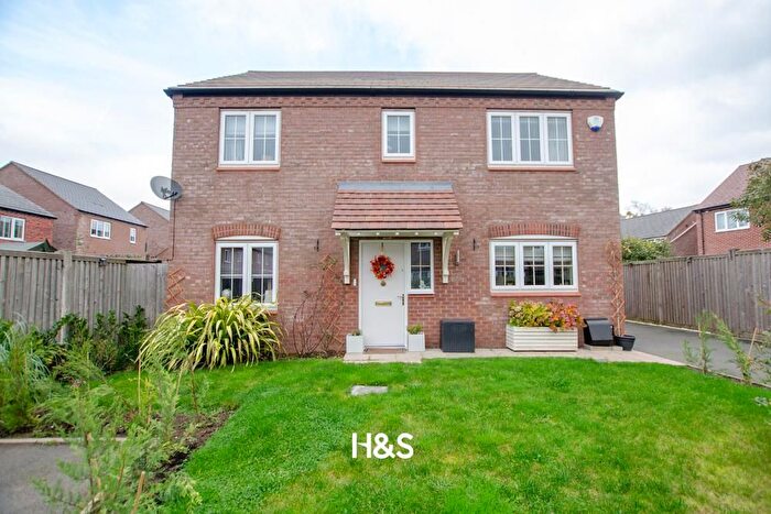 4 Bedroom Detached House For Sale In Acer Drive, Tidbury Green, Solihull, B90