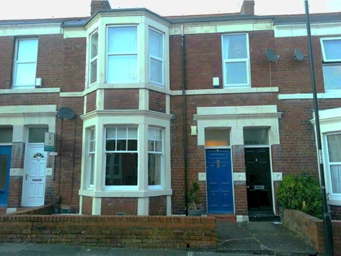 2 Bedroom Flat To Rent In Shortridge Terrace, Jesmond, Newcastle Upon Tyne, NE2
