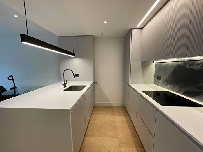 1 Bedroom Flat To Rent In Fountain Park Way, London, W12