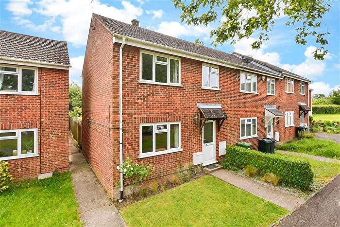 3 Bedroom End Terrace House For Sale In Hopes Grove, High Halden, Kent, TN26