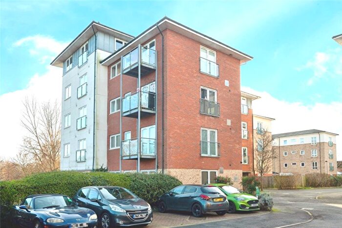 1 Bedroom Flat For Sale In Kempton Drive, Warwick, Warwickshire, CV34