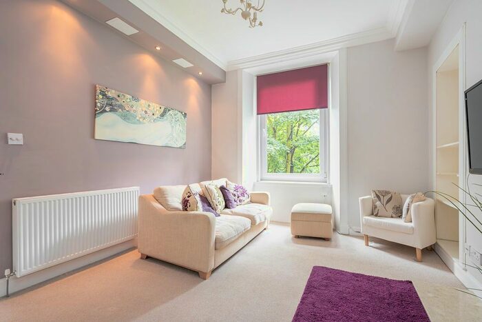 1 Bedroom Flat To Rent In Caledonian Crescent, Haymarket, Edinburgh, EH11