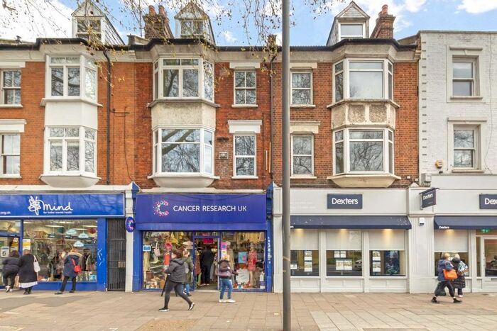 2 Bedroom Flat To Rent In Chiswick High Road, London, W4