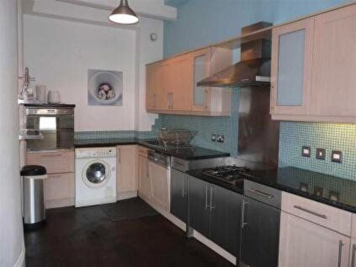 2 Bedroom Flat To Rent In Mills Building, Plumptre Place, Nottingham, Nottinghamshire, NG1