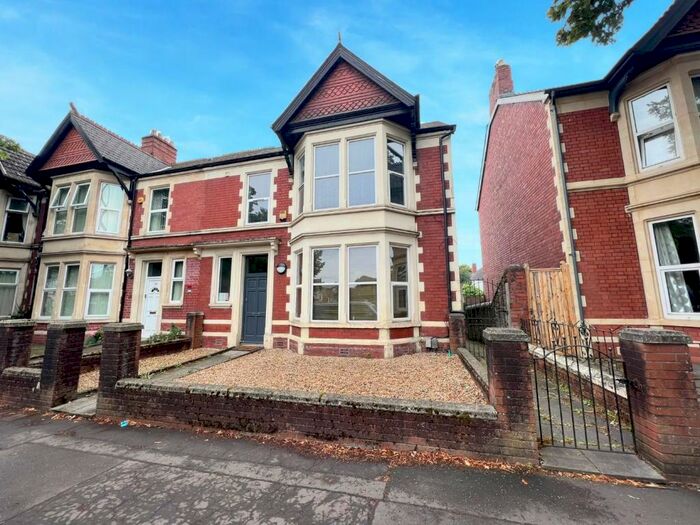 1 Bedroom Flat To Rent In Marlborough Road, Penylan, Cardiff, CF23