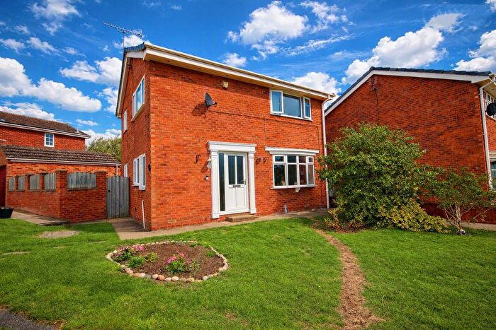 4 Bedroom Detached House For Sale In Castlegate Drive, Pontefract, WF8
