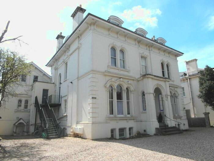 1 Bedroom Flat To Rent In Lansdown Road, Cheltenham GL50