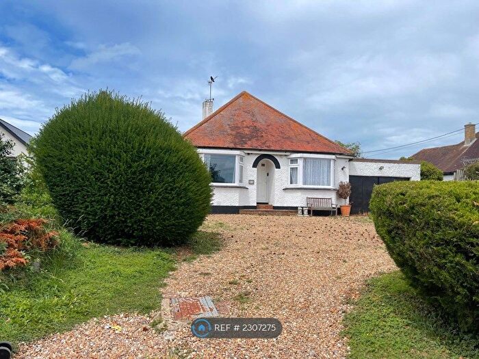 3 Bedroom Bungalow To Rent In Broomfield Road, Herne Bay, CT6