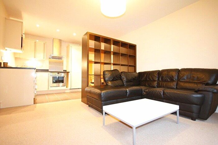 1 Bedroom Apartment To Rent In Padstone House, Talwin Street, London, E3