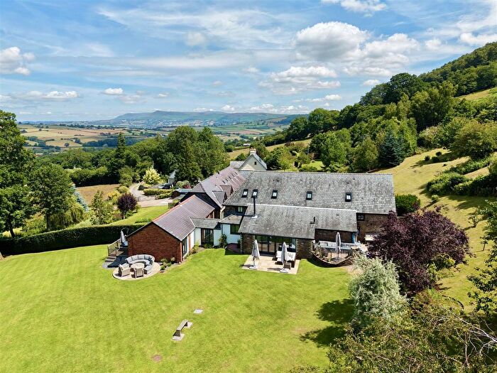 5 Bedroom Semi-Detached House For Sale In Pencelli, Brecon, LD3