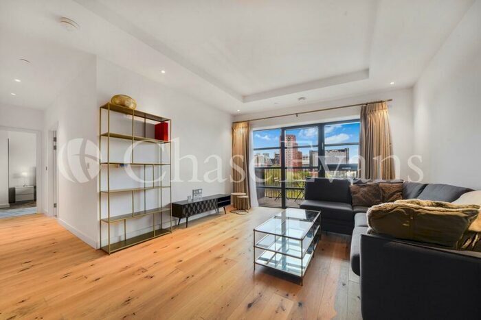 2 Bedroom Flat To Rent In Lyell Street, London, E14