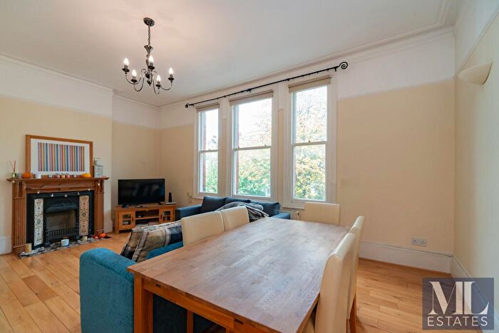 4 Bedroom Duplex To Rent In Mill Lane, West Hampstead, NW6