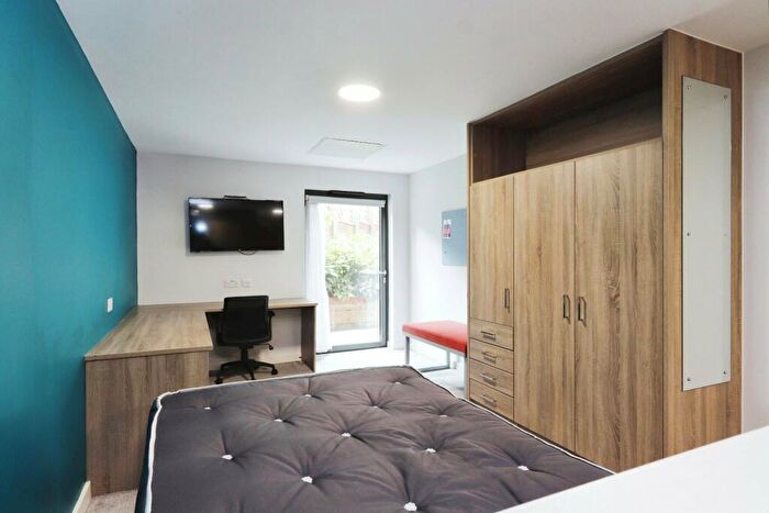 1 Bedroom Apartment To Rent In Allen Street, Sheffield, South Yorkshire, S3