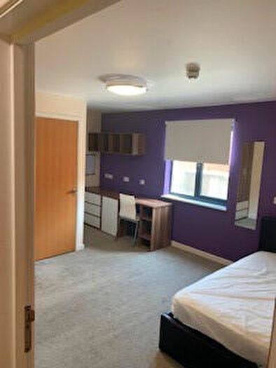 1 Bedroom Private Hall To Rent In Parham Road, Canterbury, CT1
