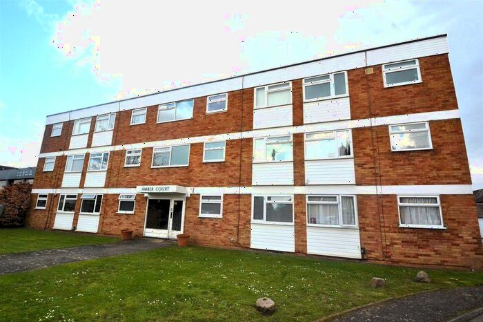 1 Bedroom Flat To Rent In Laleham Road, Staines, TW18