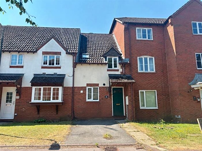 2 Bedroom Property To Rent In Coppice Gate, Cheltenham, GL51