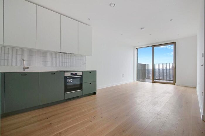 1 Bedroom Apartment To Rent In Station Road, Tottenham Hale, N17