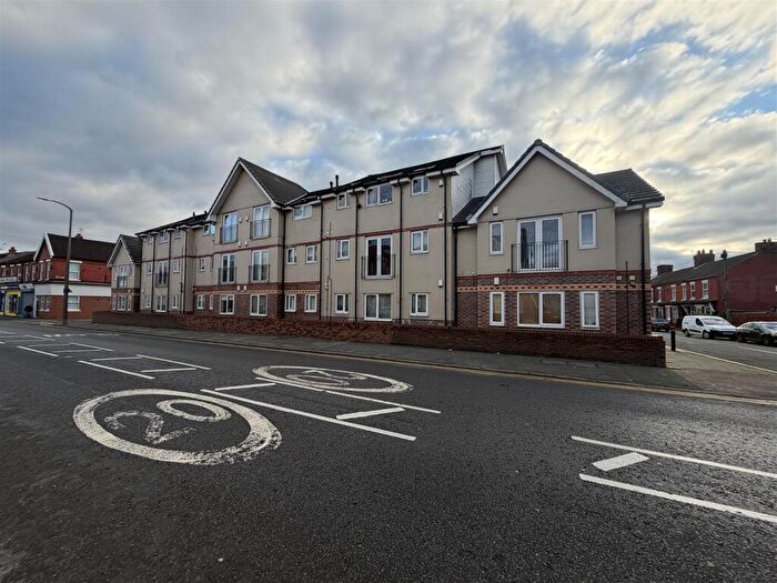 2 Bedroom Apartment To Rent In Poulton Road, Wallasey, CH44