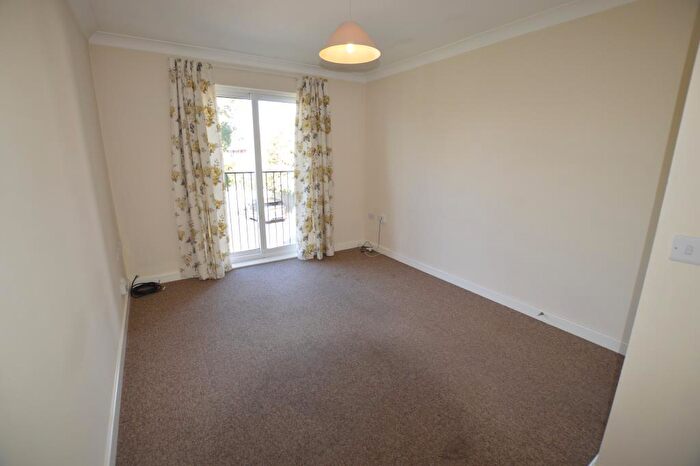 2 Bedroom Apartment To Rent In Amaya Lodge, Alton Road, Bournemouth, Dorset, BH10